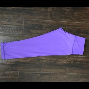 Lululemon Purple chevron print wunder under crop